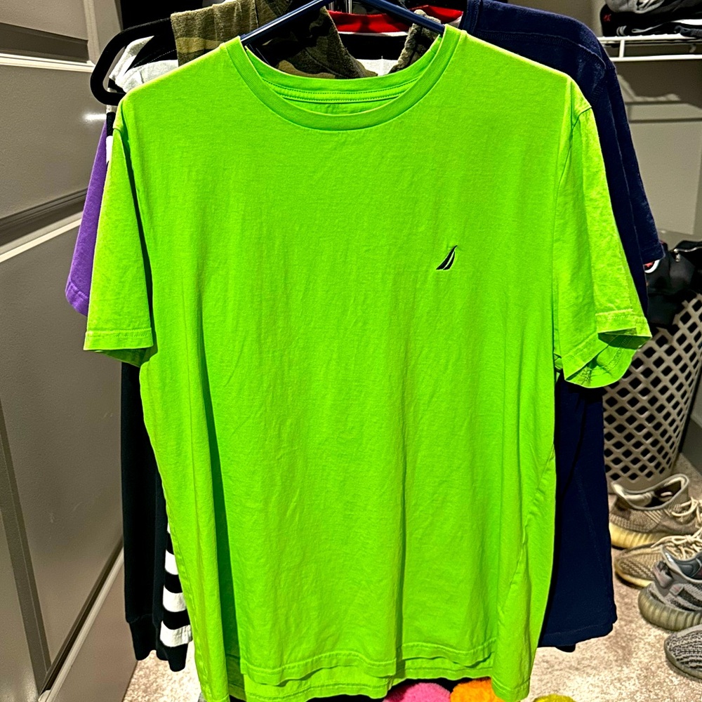 Nautica T-shirt